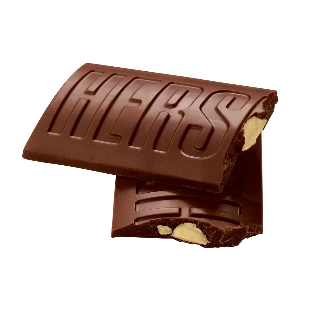 HERSHEY'S Milk Chocolate With Almonds Candy, Bulk Chocolate Candy, 1.45 Oz, Bars, 36 Ct. (HEC24100) - Image 4