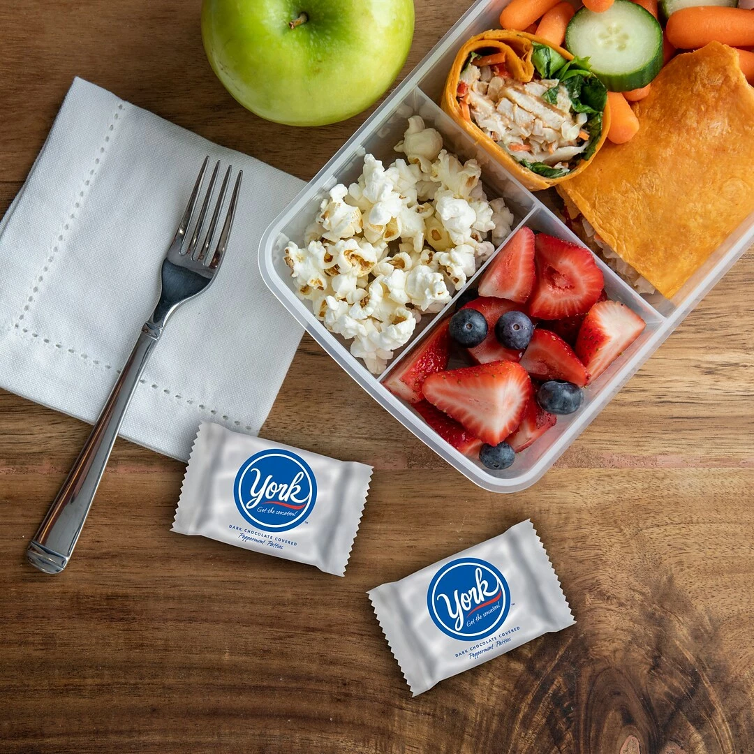 YORK Dark Chocolate Bulk Peppermint Patties Candy, Gluten Free, 1.4 Oz, 36 Count (HEC00330) - Image 5